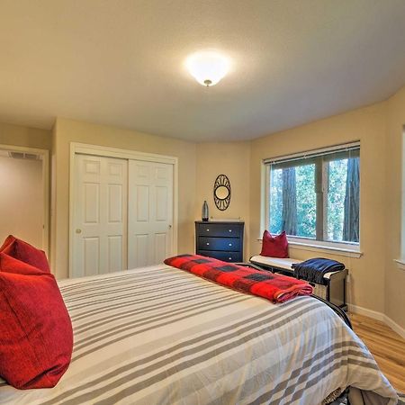 Convenient Apt With Fire Pit About Half-Mi To Lake! Groveland Esterno foto
