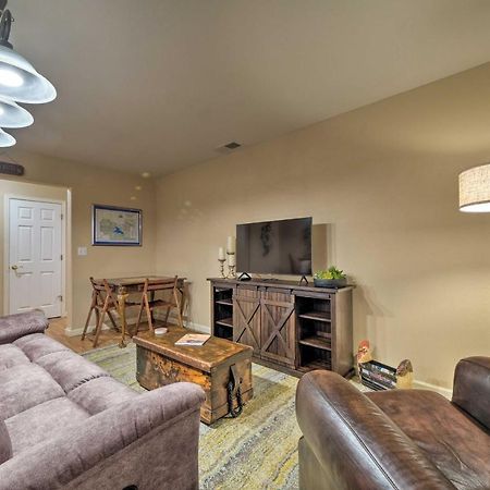 Convenient Apt With Fire Pit About Half-Mi To Lake! Groveland Esterno foto