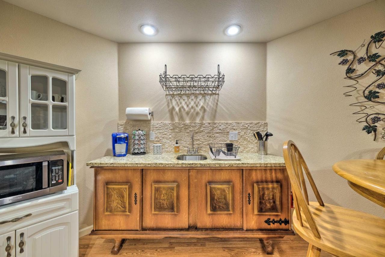 Convenient Apt With Fire Pit About Half-Mi To Lake! Groveland Esterno foto